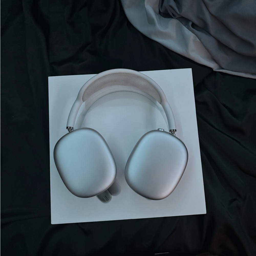 COPY - Apple Airpod Max